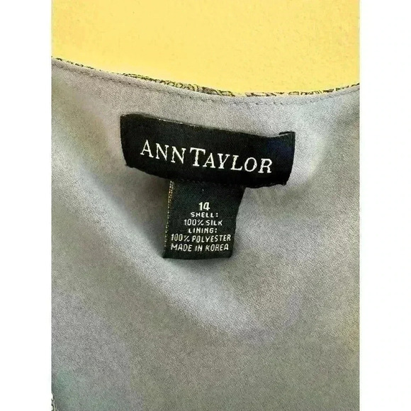 Ann Taylor Blue and White Paisley Mini Dress - Picture 5 of 6